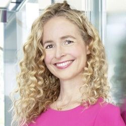 Portraitfoto von Dr. Nina Buschek